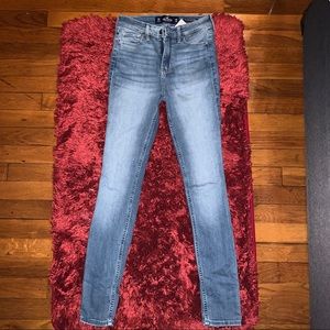 hollister jeans